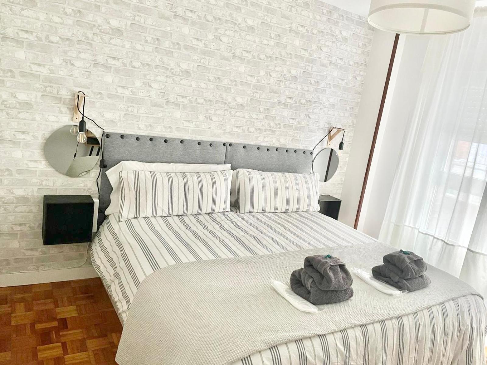Tranquilidad Al Lado Del Centro Parking Incluido Apartment Oviedo Exterior photo